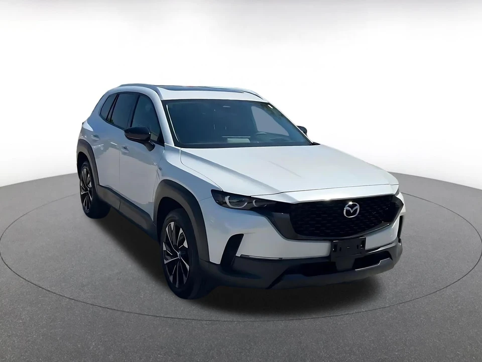 2025 Mazda CX-50 - Image 2 of 31