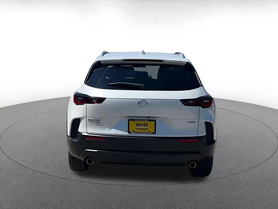 2025 Mazda CX-50 - Image 9 of 31