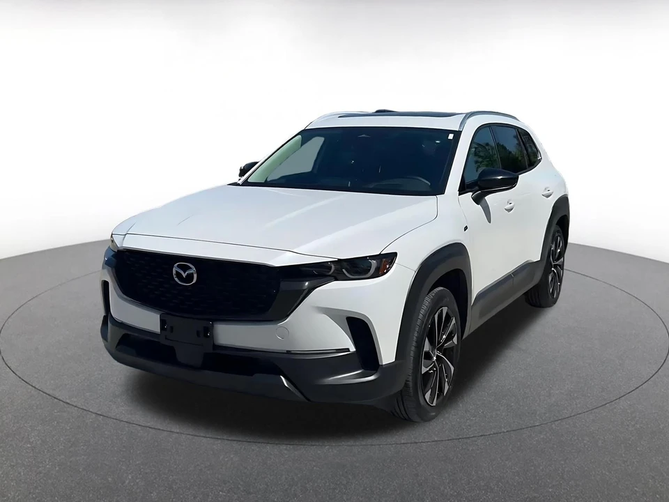 2025 Mazda CX-50 - Image 4 of 31