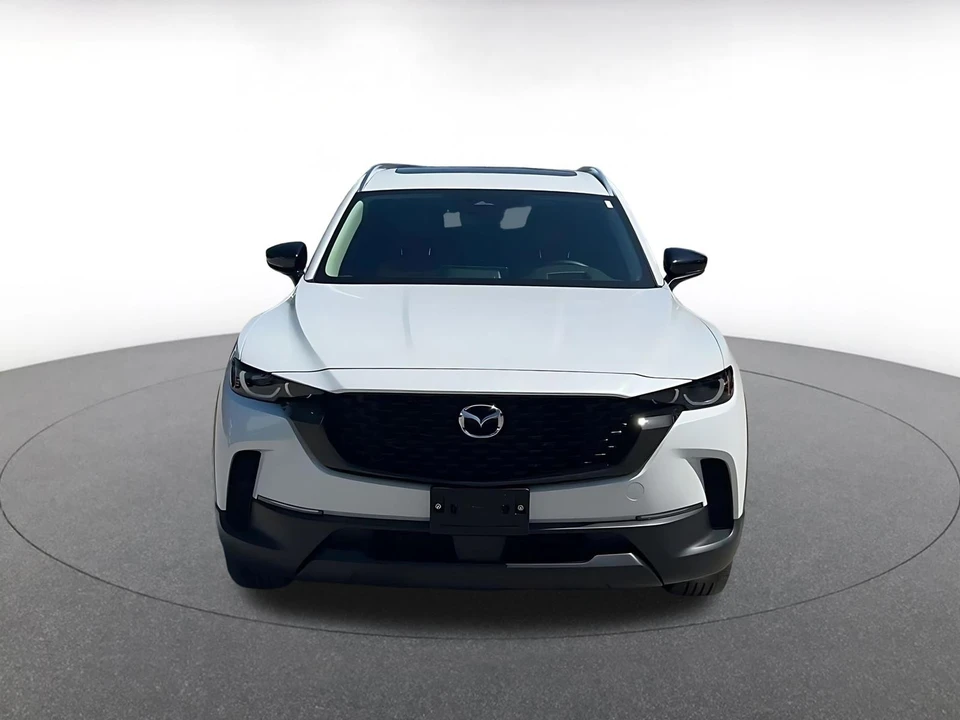 2025 Mazda CX-50 - Image 3 of 31