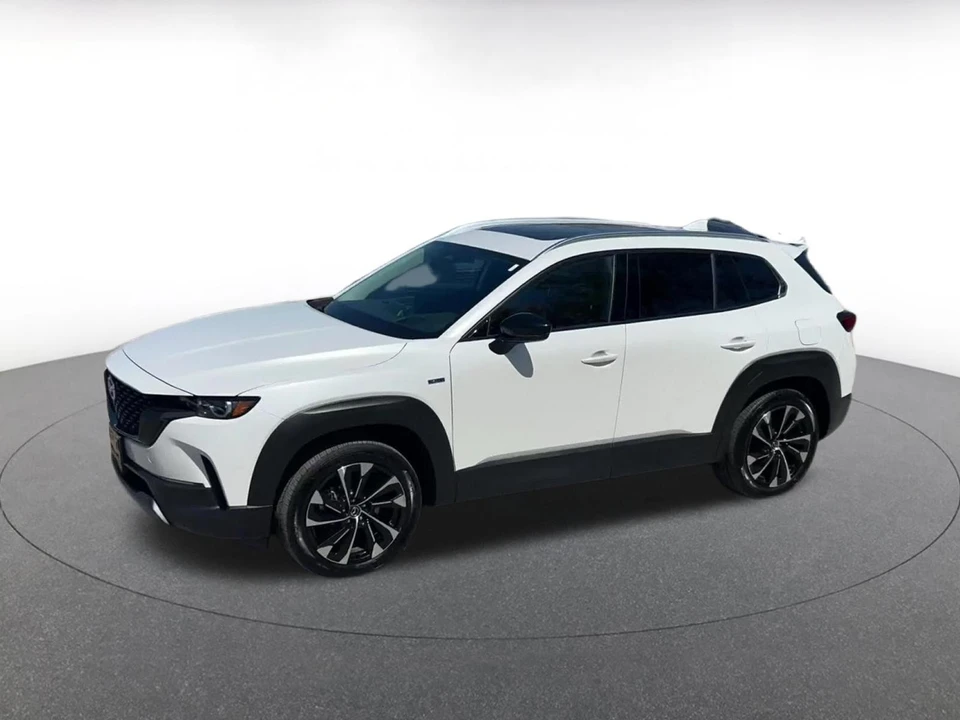 2025 Mazda CX-50 - Image 5 of 31