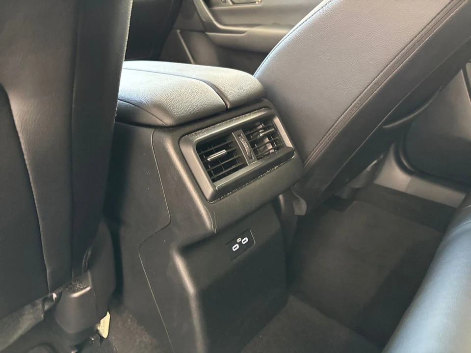 2025 Mazda CX-50 - Image 22 of 31