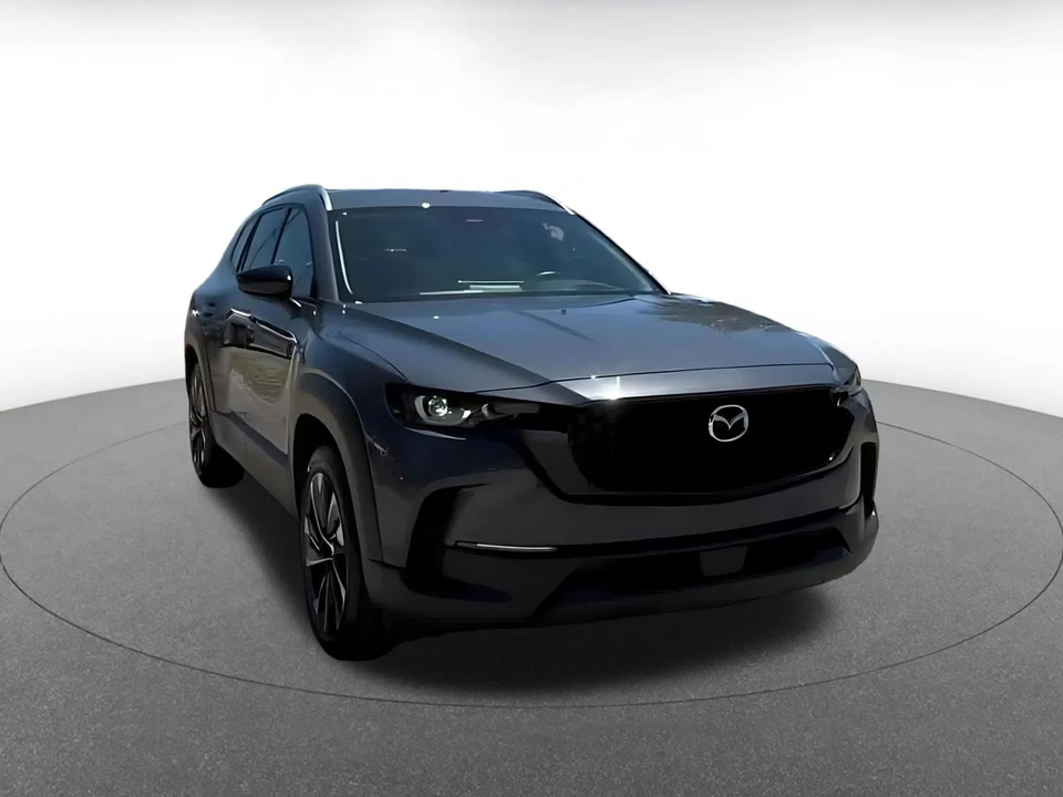 2025 Mazda CX-50 - Image 3 of 31