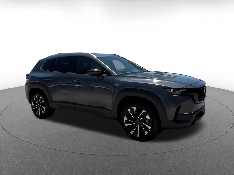 2025 Mazda CX-50 - Image 2 of 31
