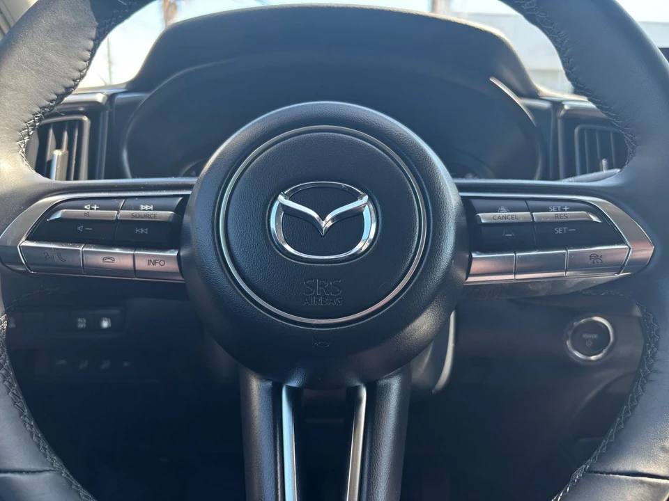 2025 Mazda CX-50 - Image 26 of 31