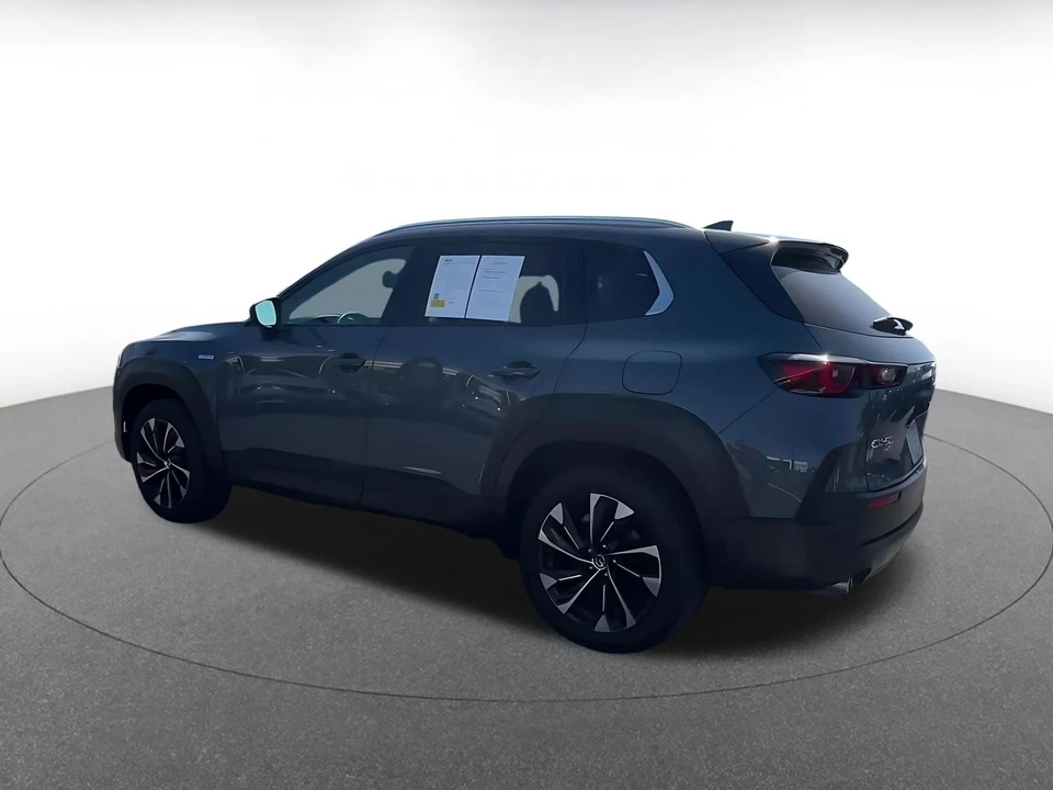 2025 Mazda CX-50 - Image 9 of 31