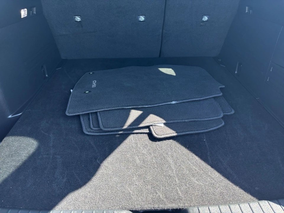2025 Mazda CX-50 - Image 30 of 31