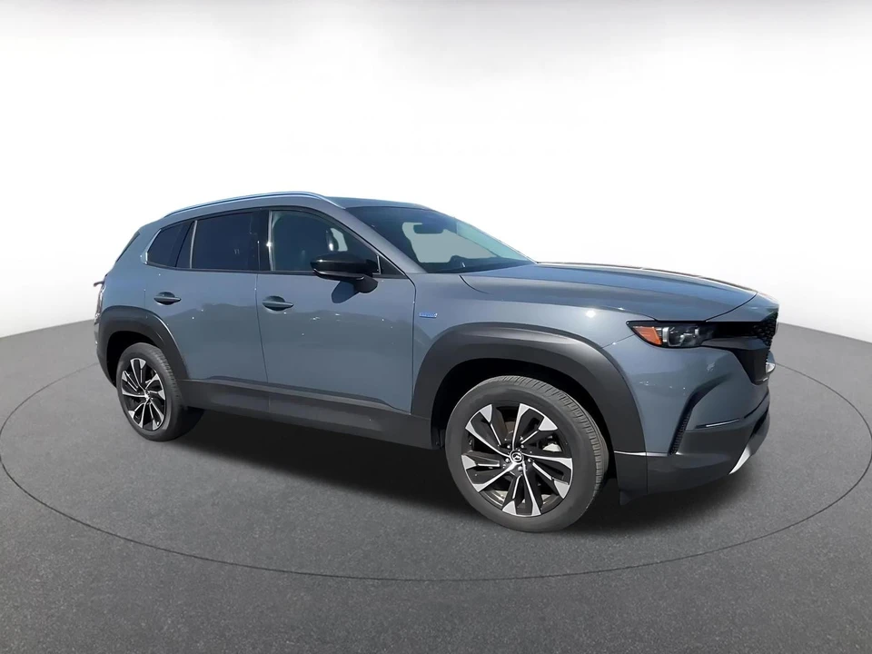 2025 Mazda CX-50 - Image 2 of 31