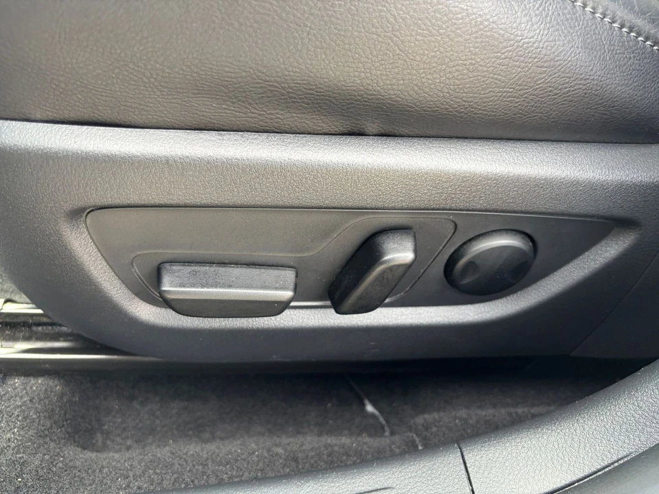 2025 Mazda CX-50 - Image 24 of 31