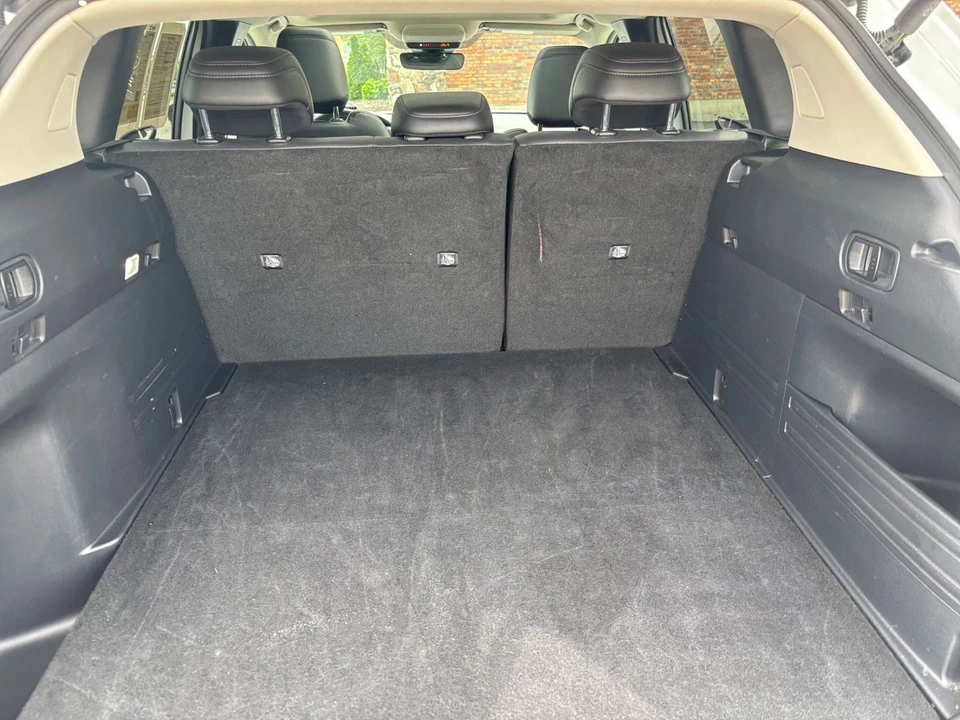 2025 Mazda CX-50 - Image 29 of 31