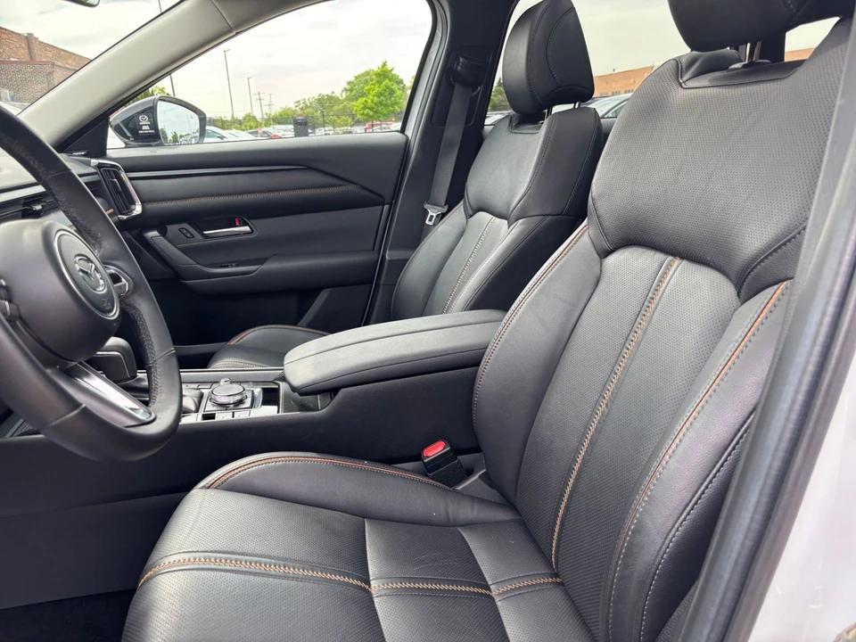 2025 Mazda CX-50 - Image 29 of 31