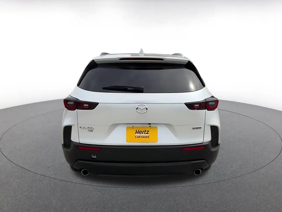 2025 Mazda CX-50 - Image 14 of 31