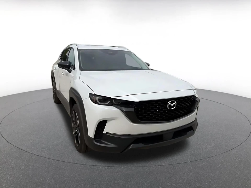 2025 Mazda CX-50 - Image 3 of 31