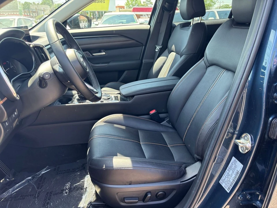 2025 Mazda CX-50 - Image 23 of 31
