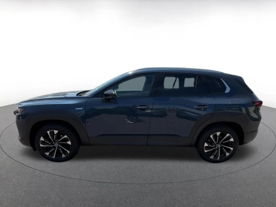 2025 Mazda CX-50 - Image 8 of 31