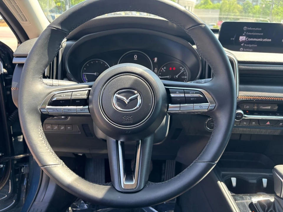 2025 Mazda CX-50 - Image 26 of 31
