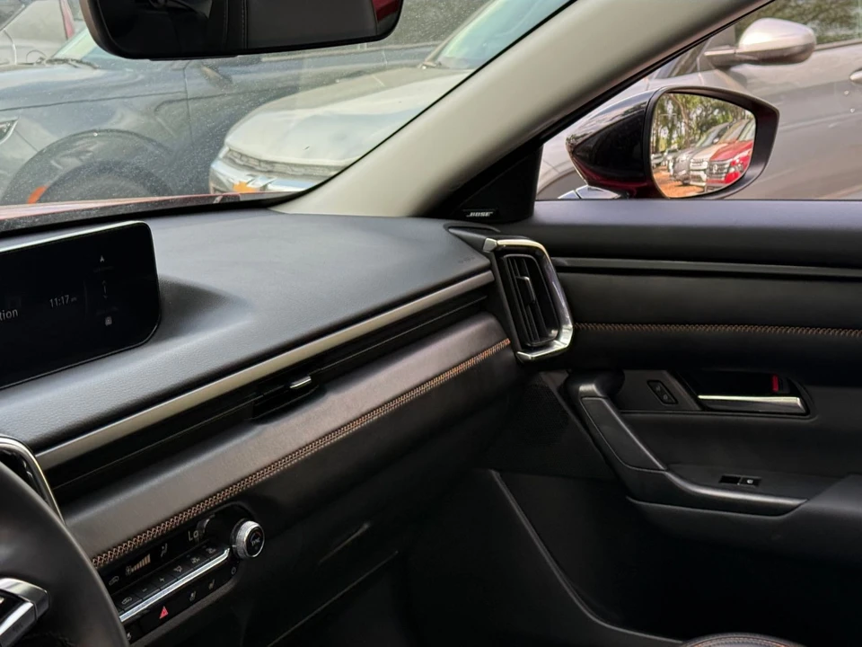 2025 Mazda CX-50 - Image 29 of 31