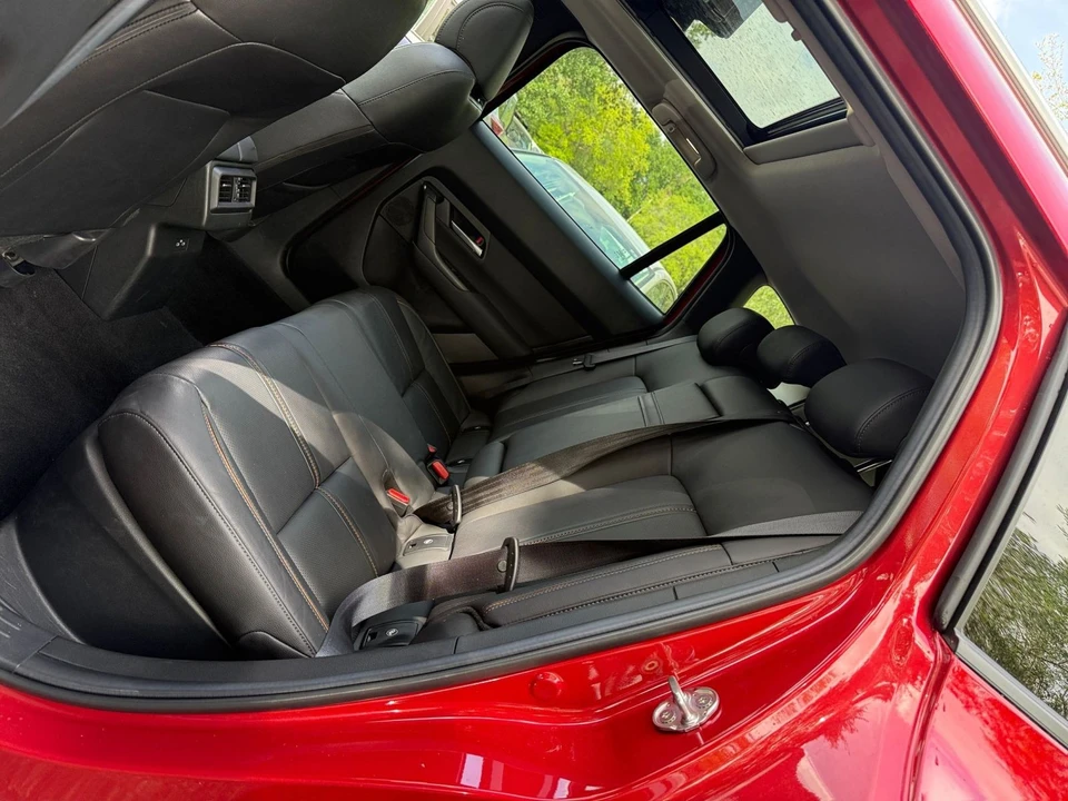 2025 Mazda CX-50 - Image 20 of 31