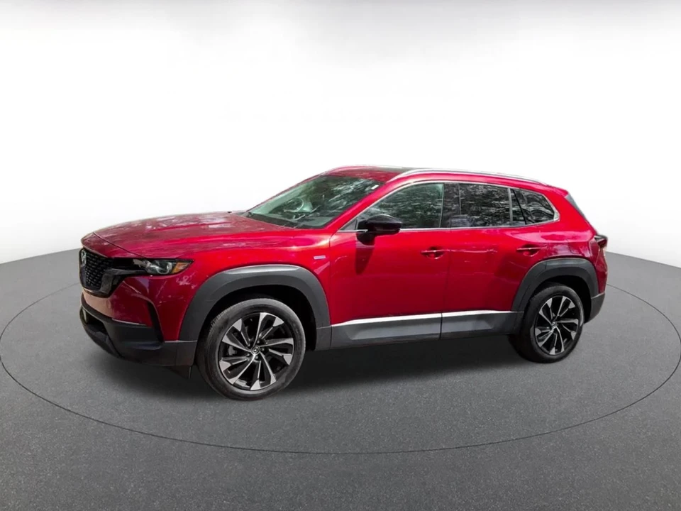 2025 Mazda CX-50 - Image 6 of 31