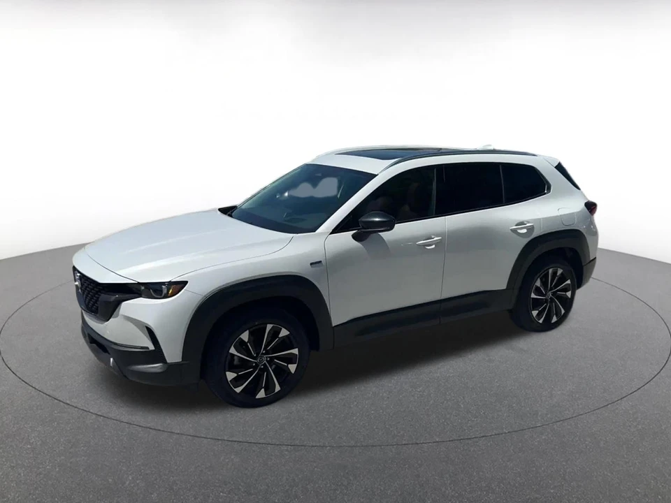 2025 Mazda CX-50 - Image 7 of 31