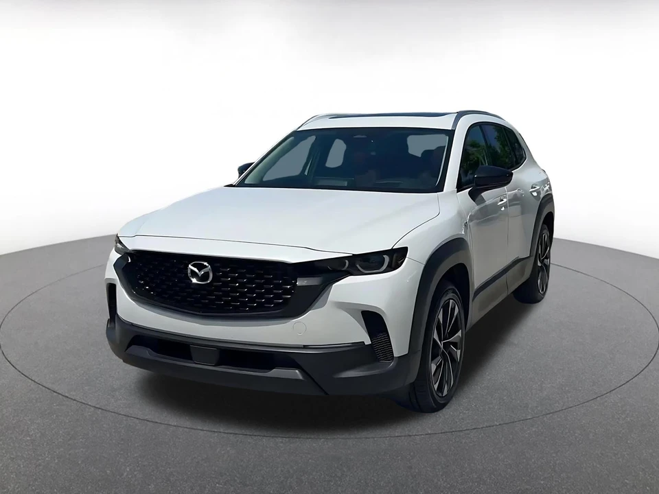 2025 Mazda CX-50 - Image 8 of 31
