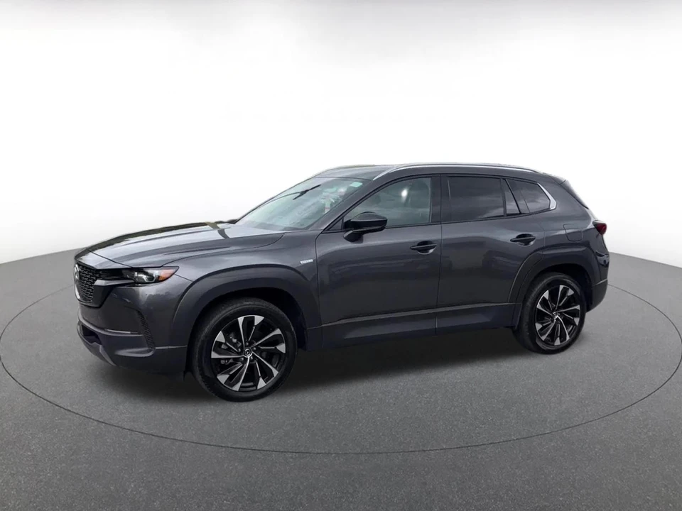 2025 Mazda CX-50 - Image 8 of 31