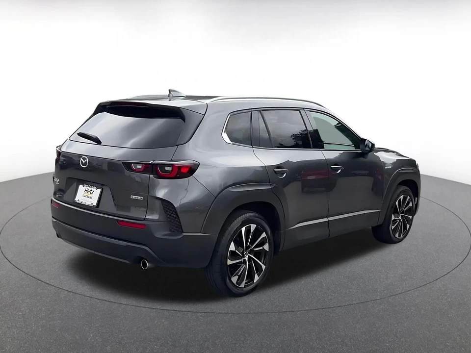 2025 Mazda CX-50 - Image 14 of 31