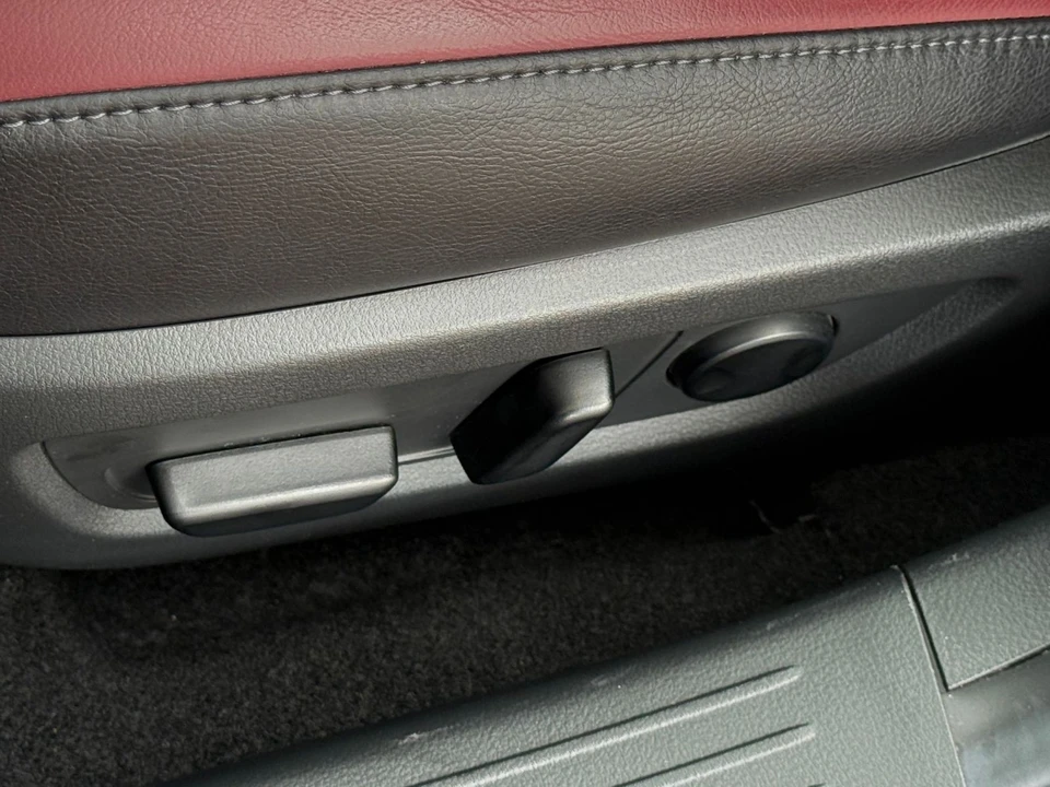 2025 Mazda CX-50 - Image 21 of 31