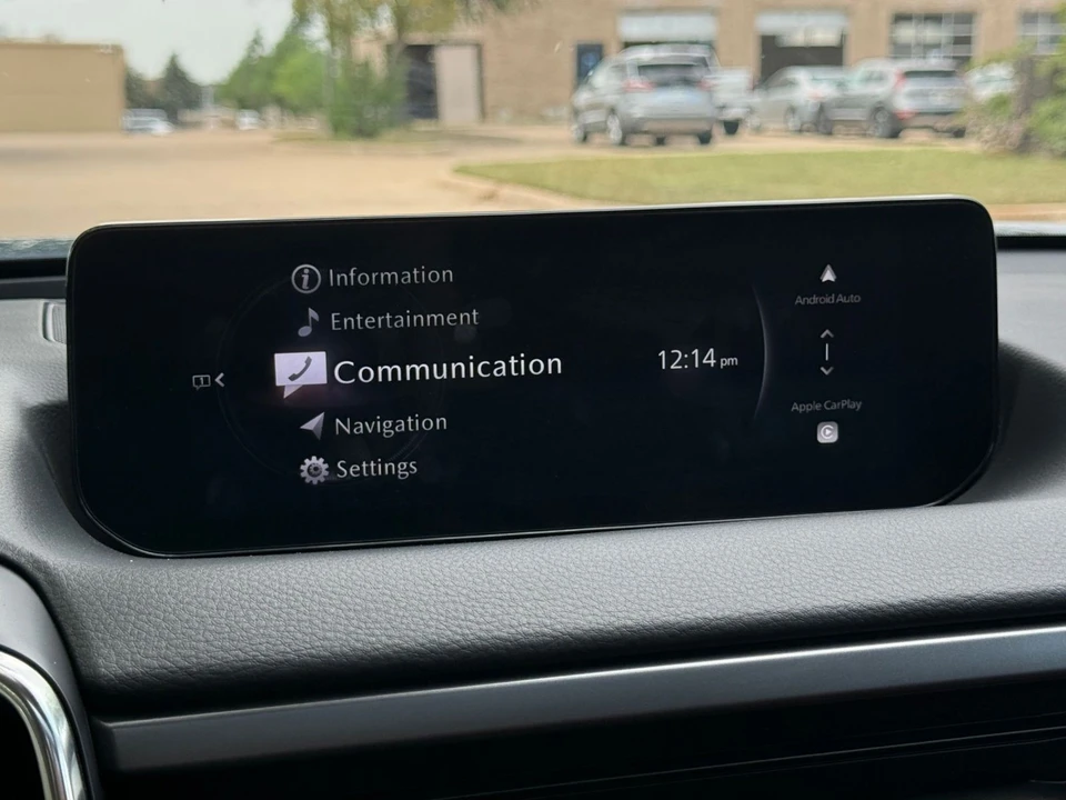 2025 Mazda CX-50 - Image 19 of 31