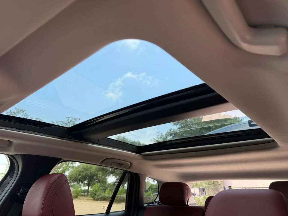 2025 Mazda CX-50 - Image 28 of 31