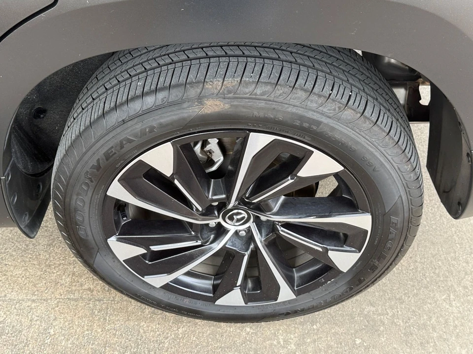 2025 Mazda CX-50 - Image 30 of 31