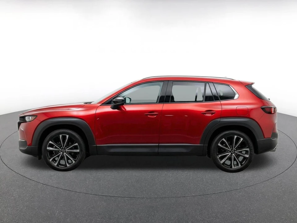 2025 Mazda CX-50 - Image 4 of 16