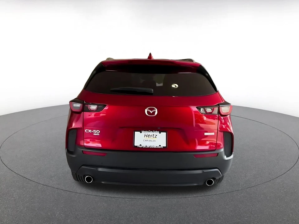 2025 Mazda CX-50 - Image 14 of 31