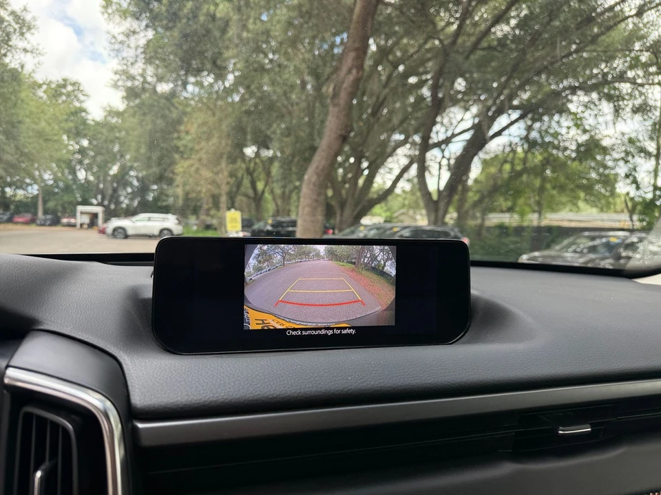 2025 Mazda CX-50 - Image 20 of 31