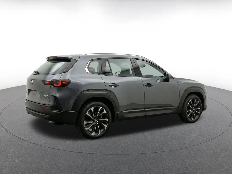 2025 Mazda CX-50 - Image 8 of 18