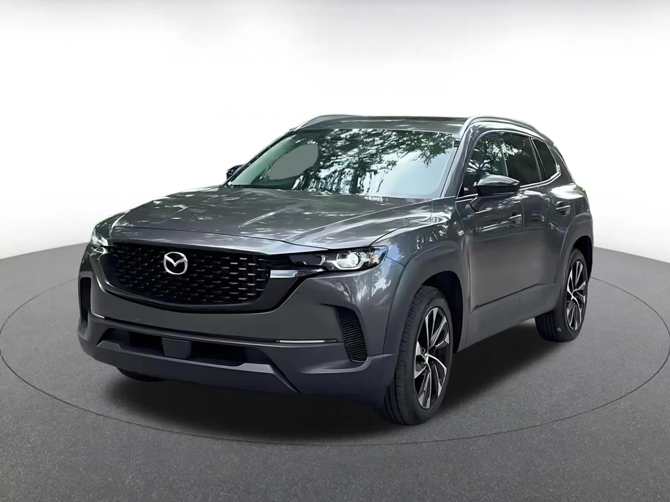 2025 Mazda CX-50 - Image 8 of 31