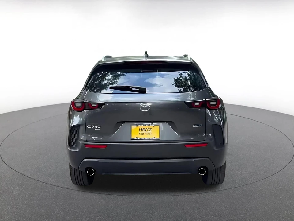 2025 Mazda CX-50 - Image 16 of 31
