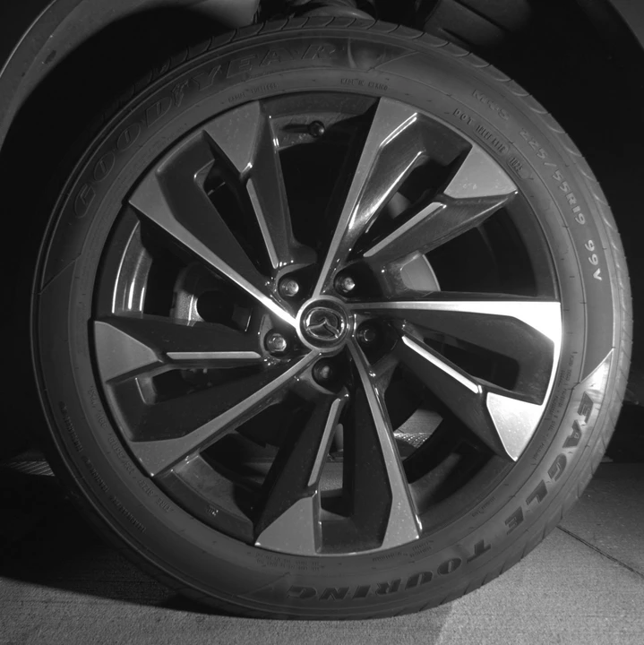 2025 Mazda CX-50 - Image 14 of 18