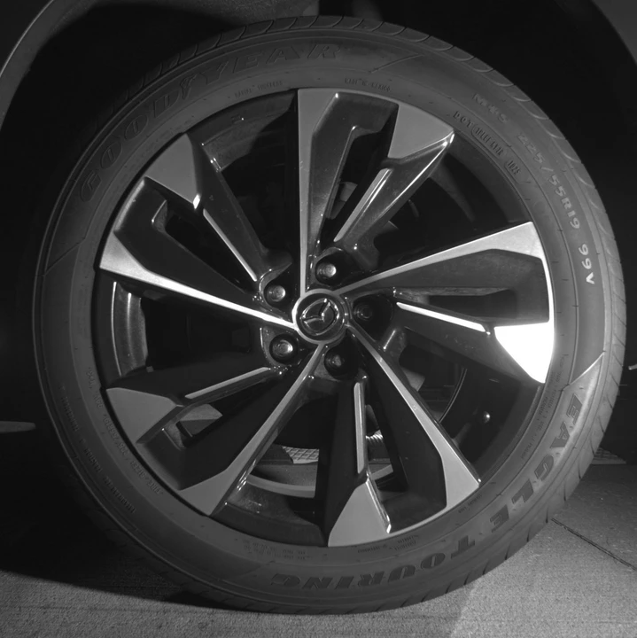 2025 Mazda CX-50 - Image 16 of 18