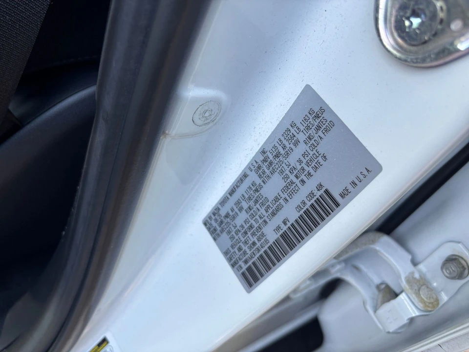 2025 Mazda CX-50 - Image 29 of 31