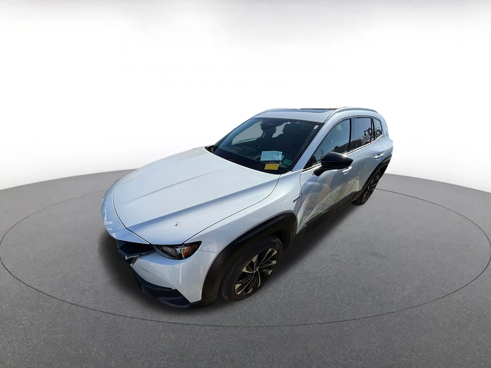 2025 Mazda CX-50 - Image 3 of 10