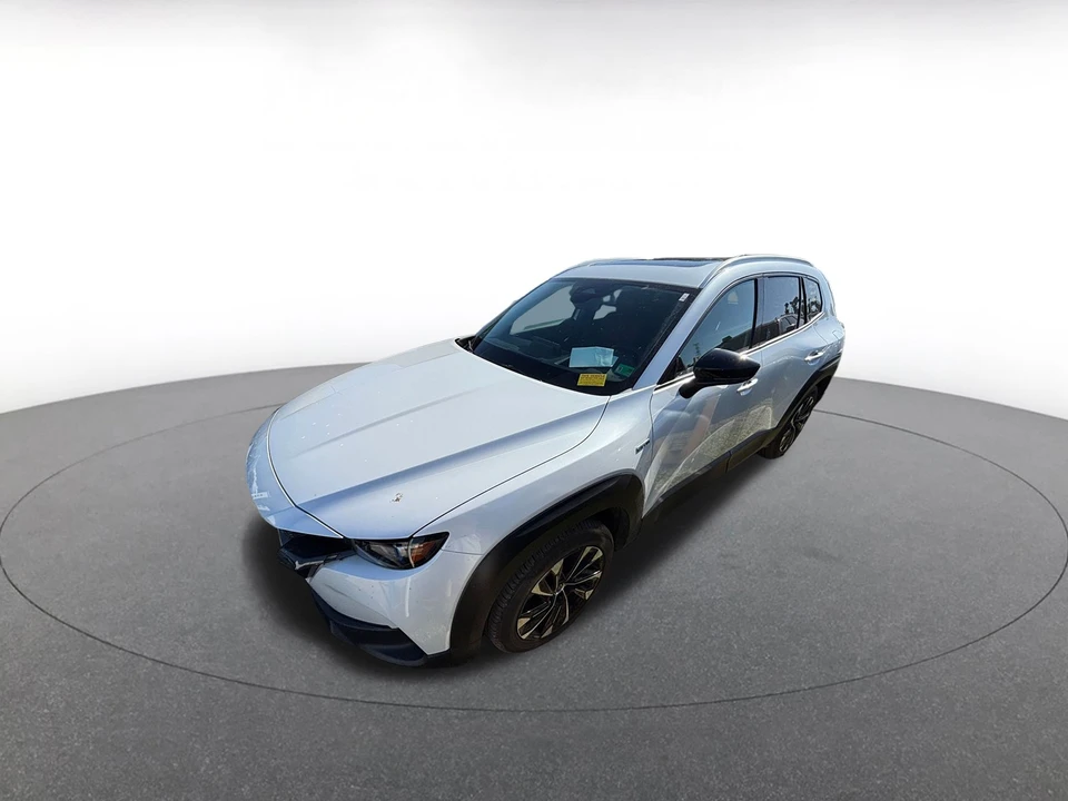 2025 Mazda CX-50 - Image 4 of 10