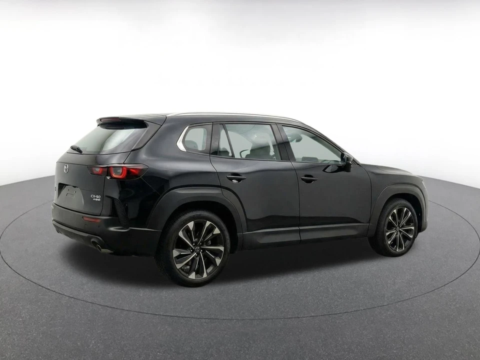 2025 Mazda CX-50 - Image 8 of 18