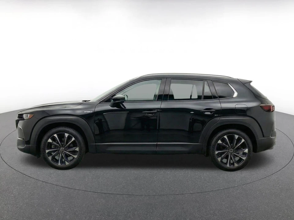 2025 Mazda CX-50 - Image 4 of 18