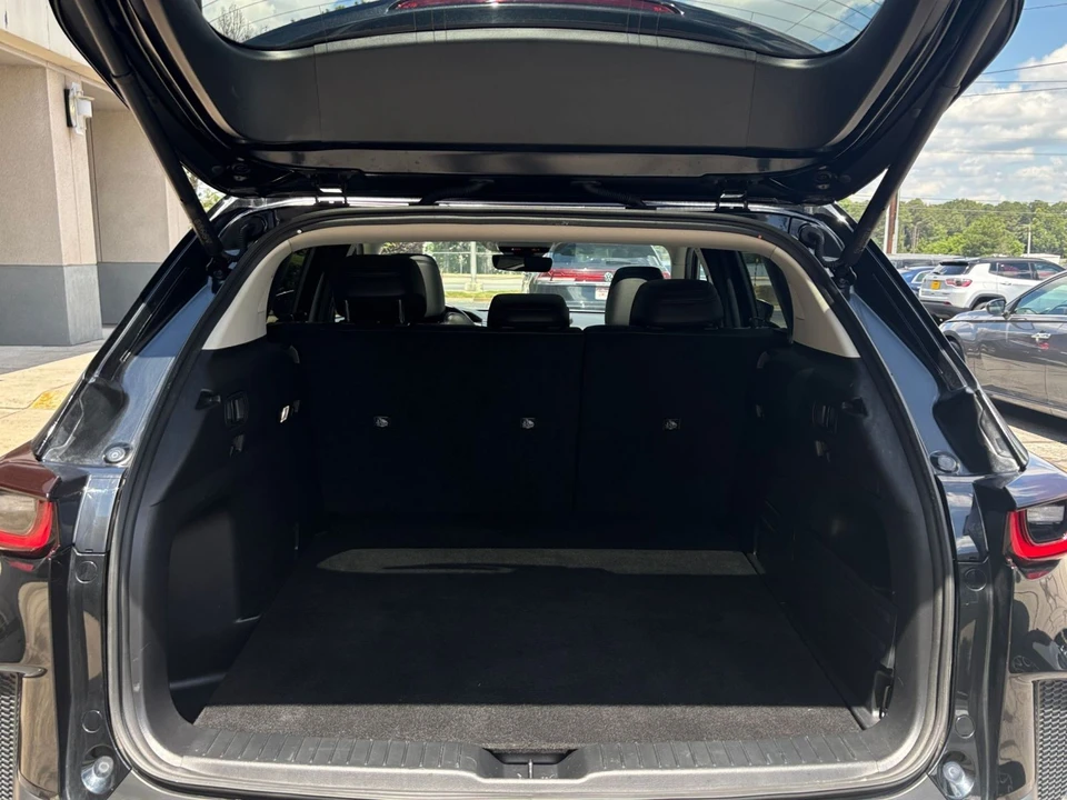 2025 Mazda CX-50 - Image 30 of 31