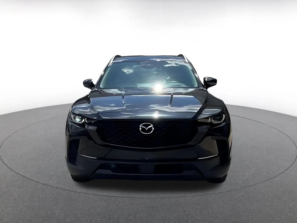 2025 Mazda CX-50 - Image 4 of 31