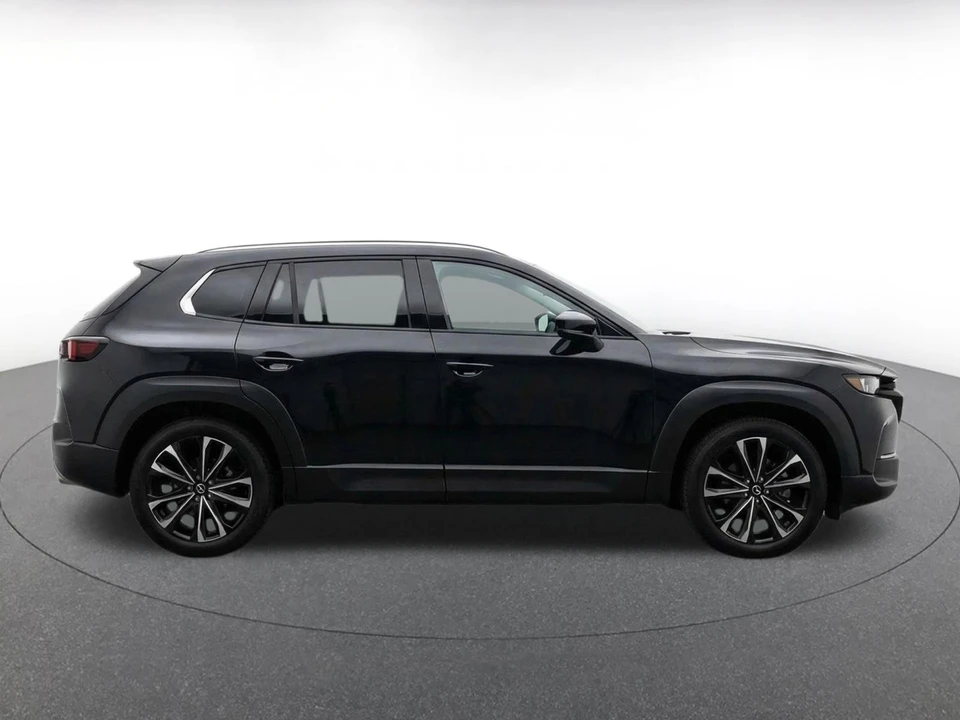 2025 Mazda CX-50 - Image 9 of 18