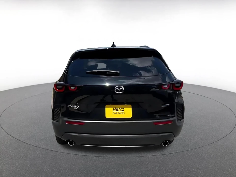 2025 Mazda CX-50 - Image 12 of 31