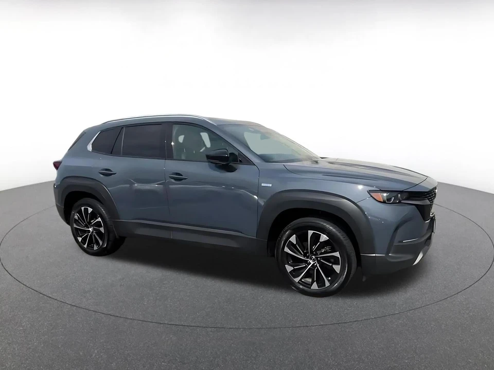 2025 Mazda CX-50 - Image 2 of 31