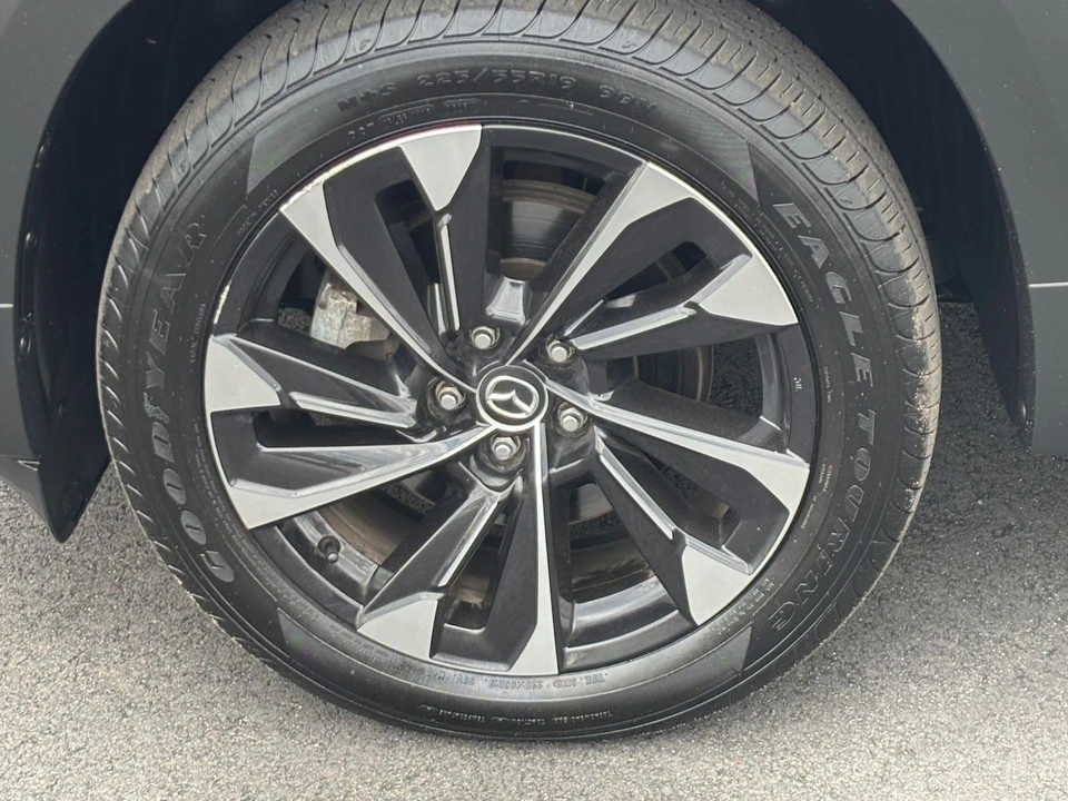 2025 Mazda CX-50 - Image 27 of 31